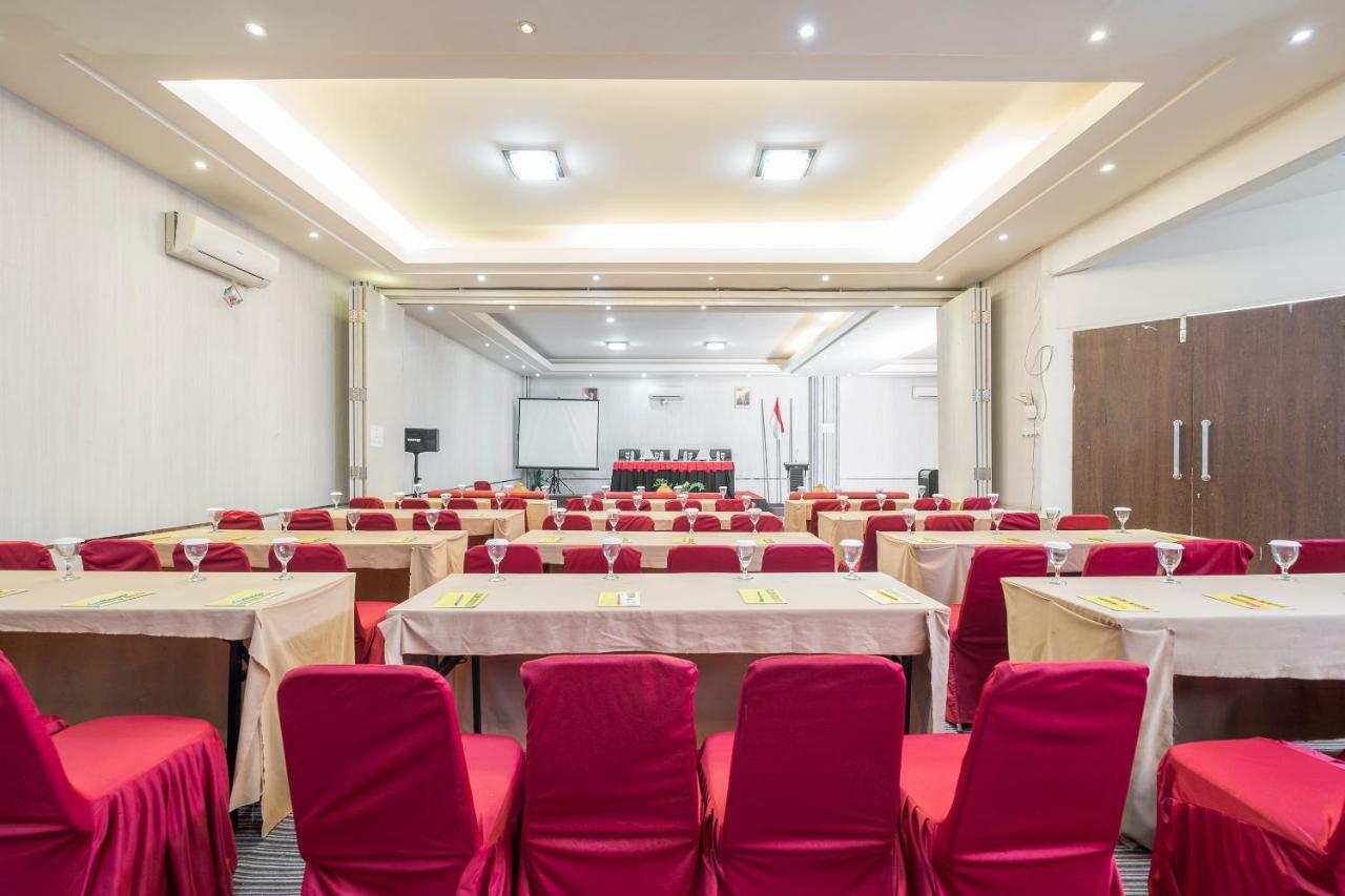 Hotel Oyo 466 Gahara 2*